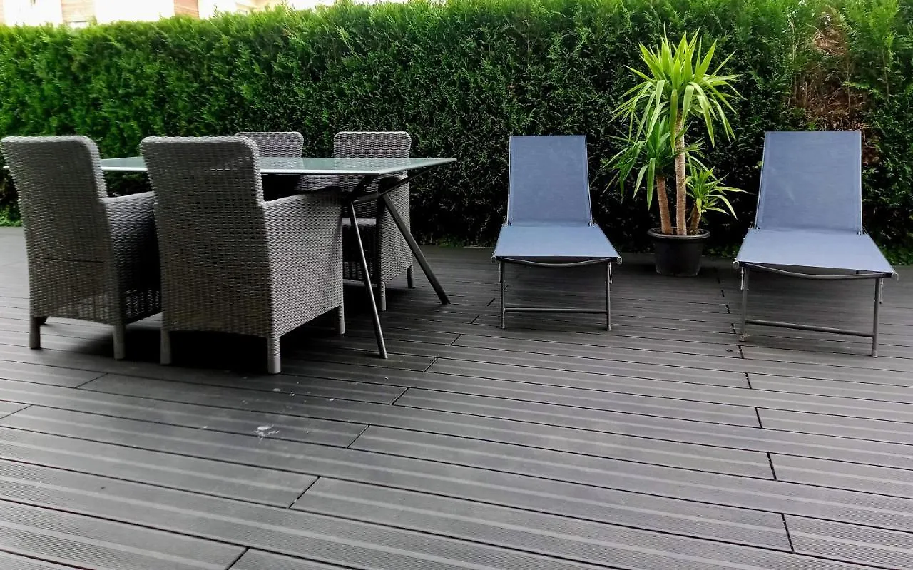Appartement Au Rdc Avec Une Terrasse Lourdes